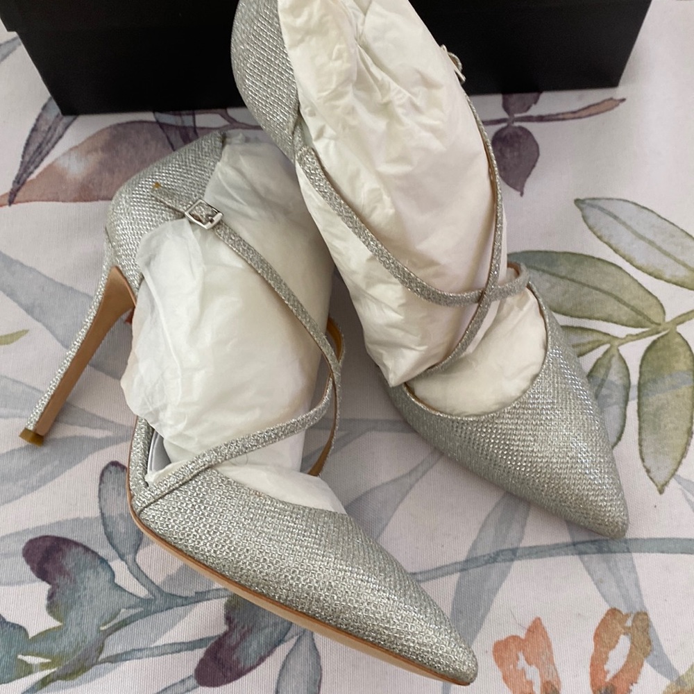 Badgley Mischka shoes
